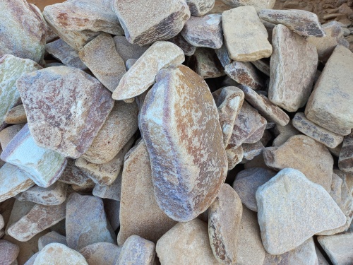 Златолит жёлтый, жёлто-зелёный глыбки и валуны для ланшафтного дизайна купить в Тамбовской области