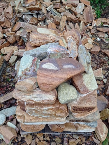 Златолит жёлтый, жёлто-зелёный глыбки и валуны для ланшафтного дизайна купить в Тамбовской области