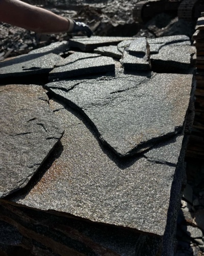 Плитняк златолит серебристый для фасада купить в Тамбовской области